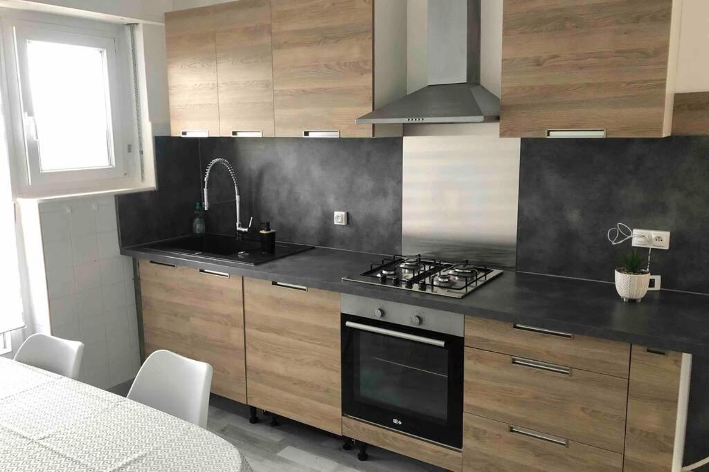 Tres Bel Appartement F4 Proche Gare Riedisheim Kültér fotó